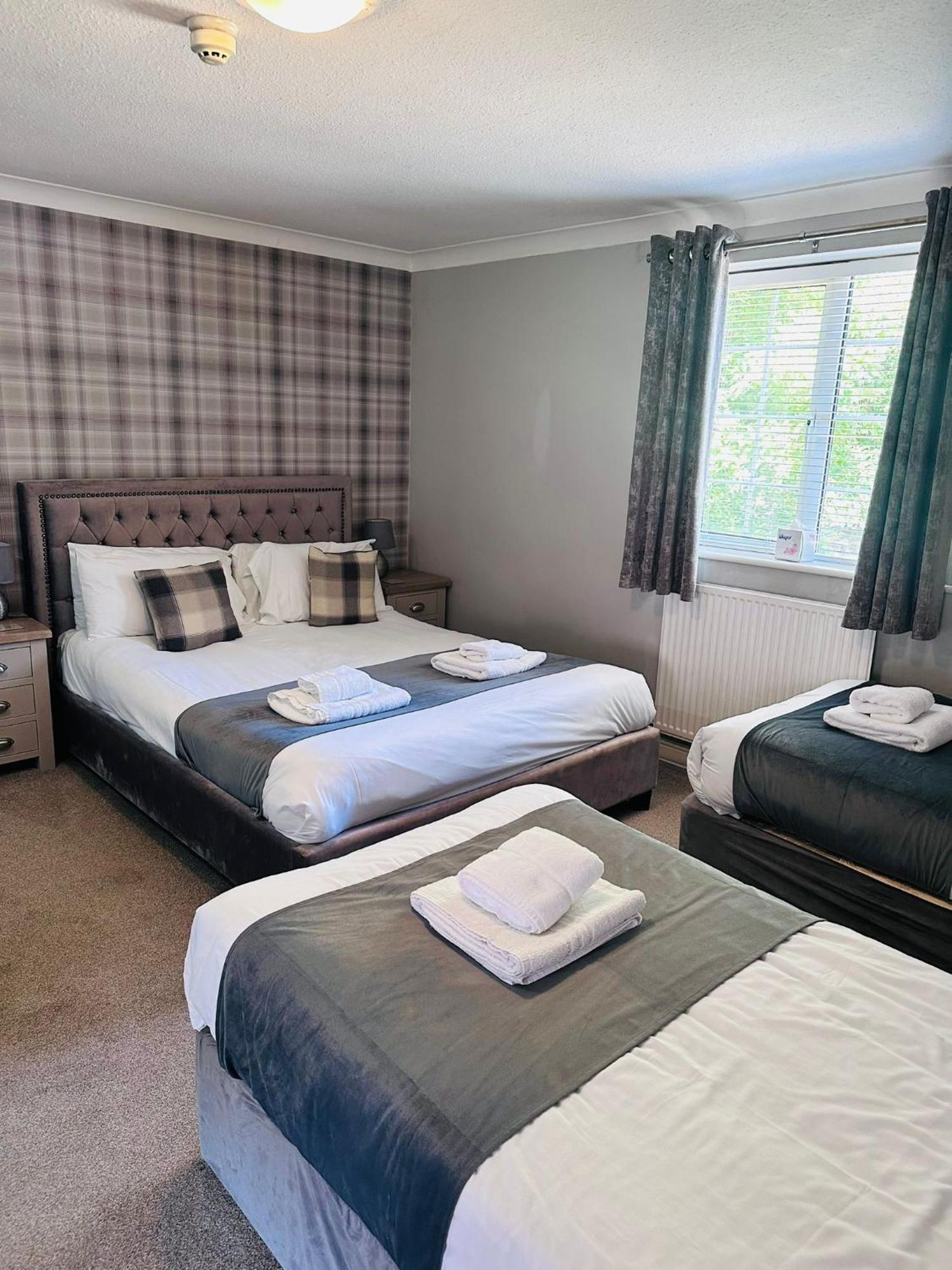 East Ayton Lodge Hotel, Scarborough Buitenkant foto