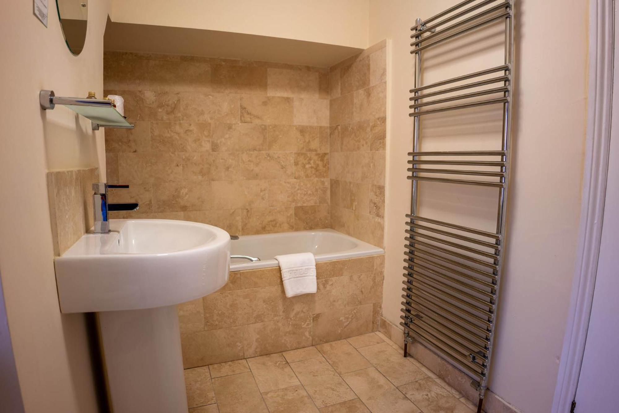 East Ayton Lodge Hotel, Scarborough Buitenkant foto