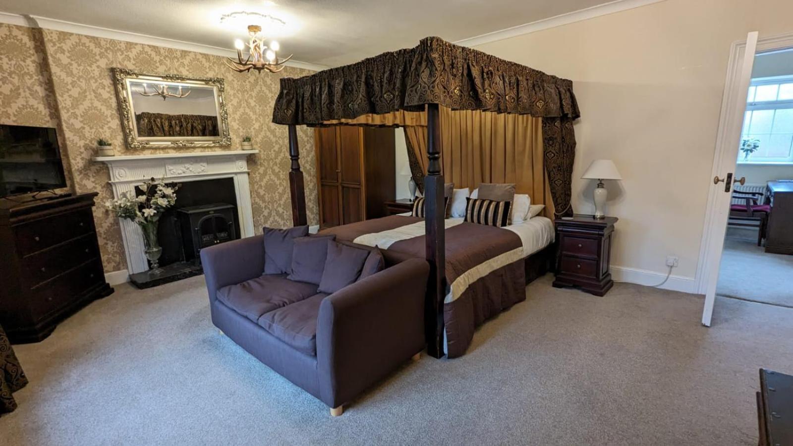East Ayton Lodge Hotel, Scarborough Buitenkant foto