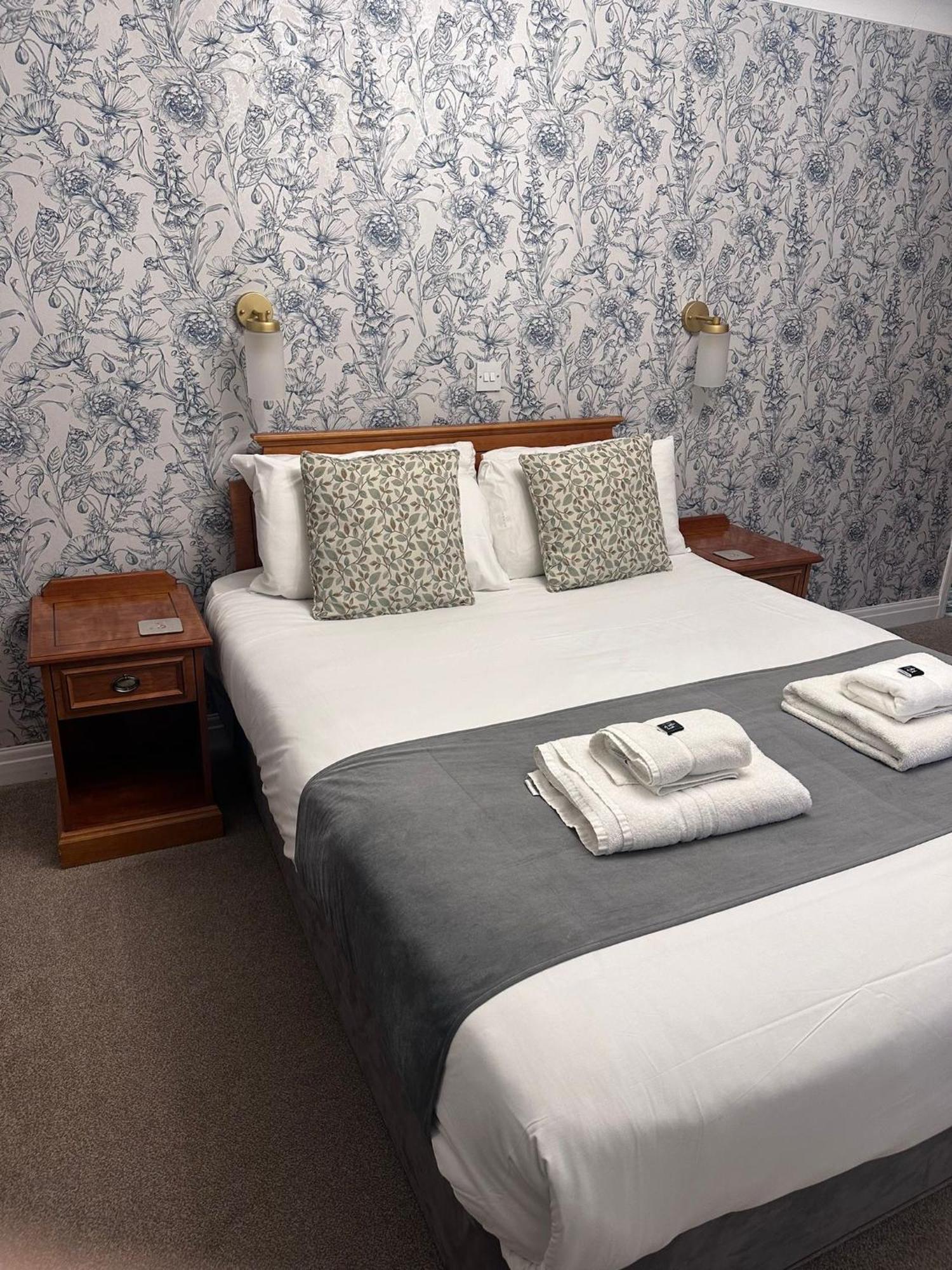 East Ayton Lodge Hotel, Scarborough Buitenkant foto